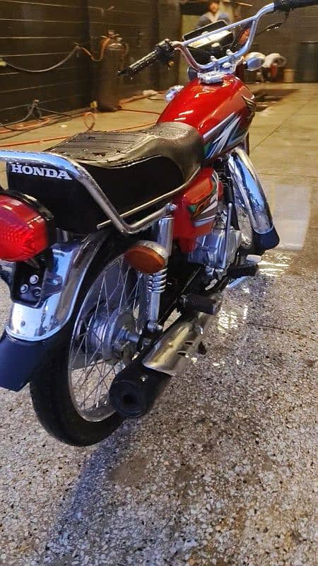 honda 125 byke for sale 11