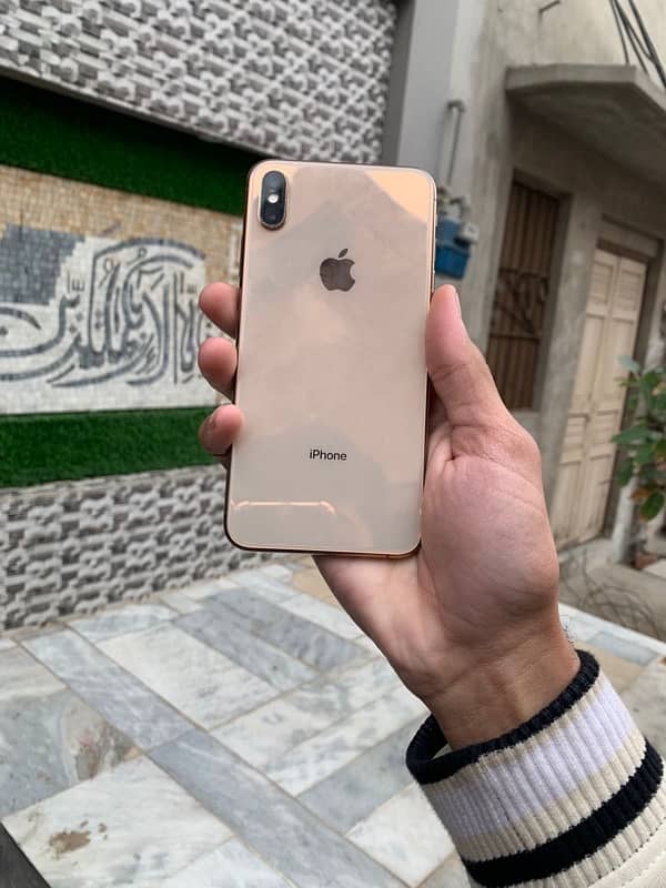 I phone xsmax factory unlocked non pta 256 gb 2