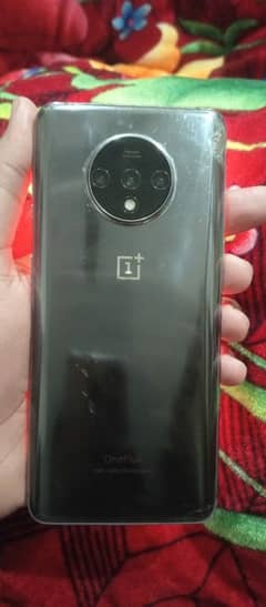 One Plus 7T 10/9 color gray