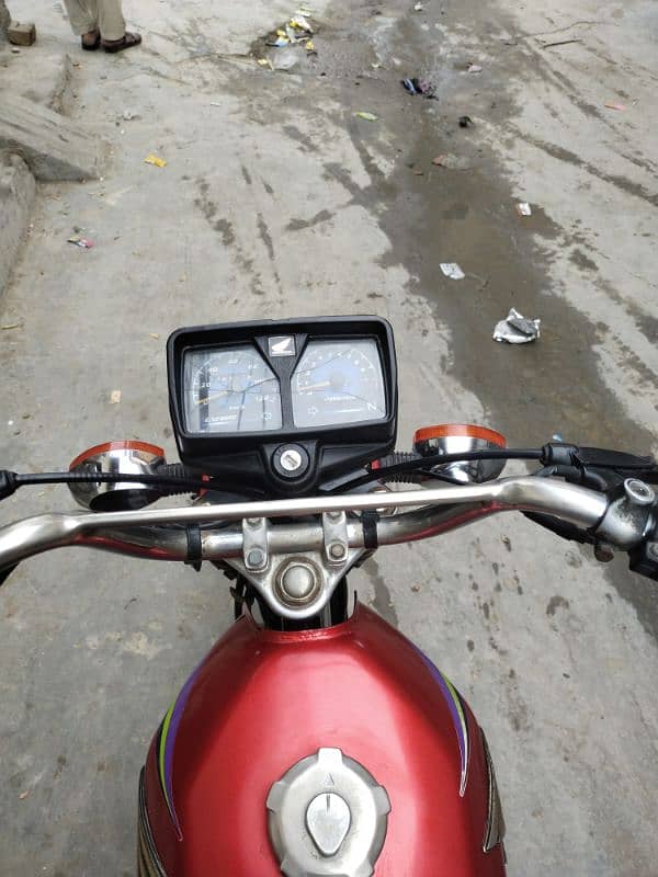 Honda 125 cc 2018 model complete document my number 03007947808 3