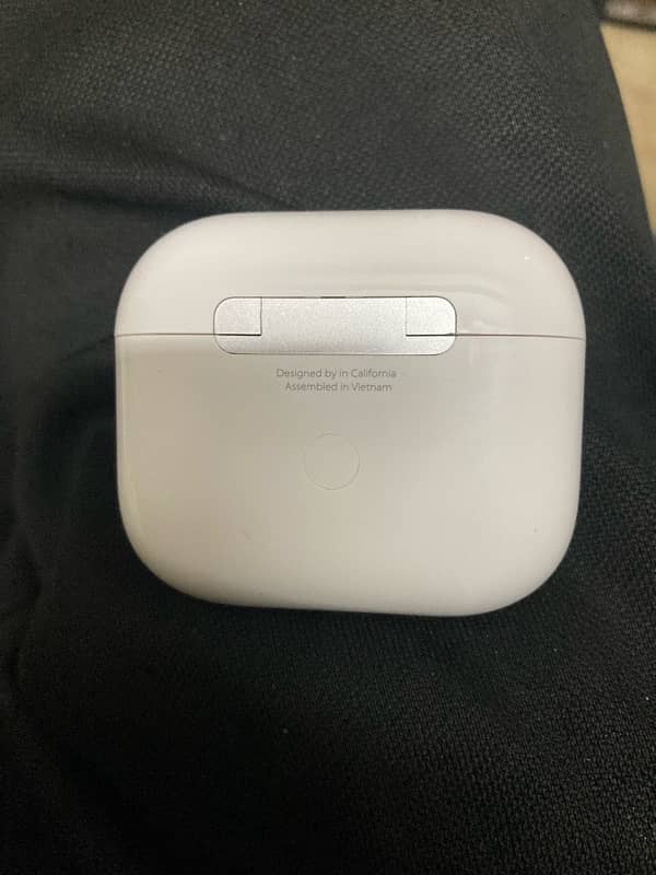 Apple airpods 3rd generation original 5