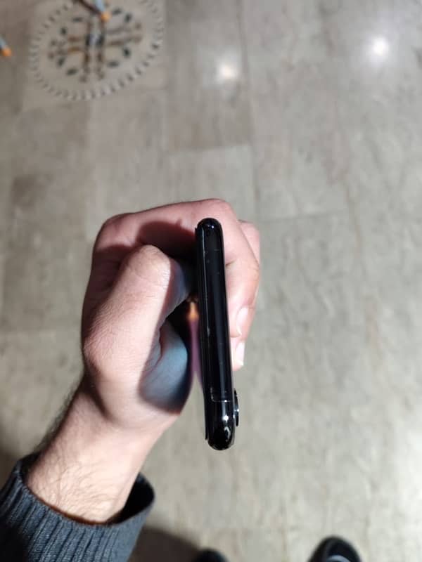 iphone XS PTA 256 5