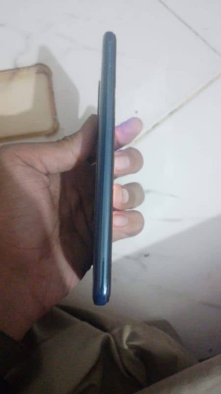 Redmi Note 10s All okay only back crack 3