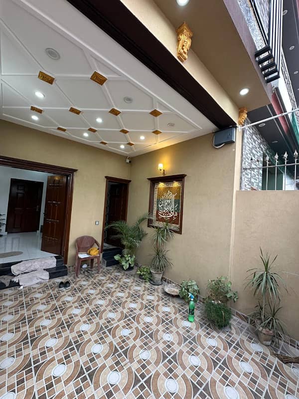 5 Marla Brand New Fully Furnished House For Sale Nearby DownTown Commercial and Mosque with KVA Solar System Installed in Park View City Lahore. 39