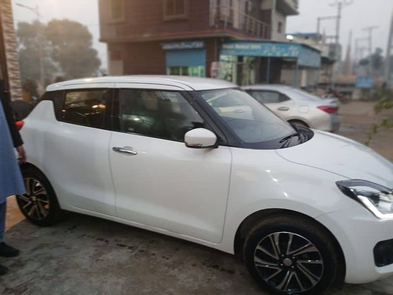 Suzuki Swift 2022 8