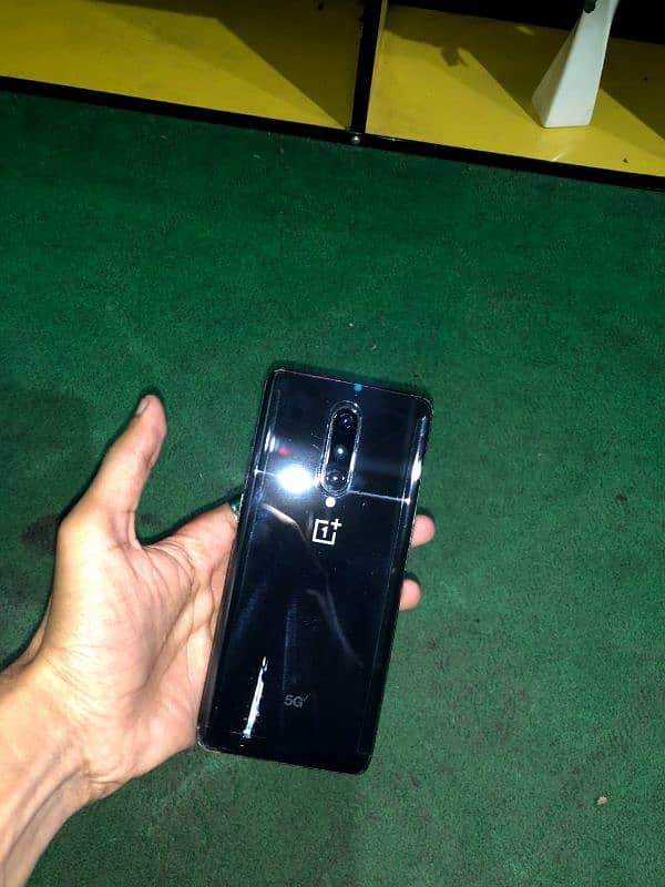 OnePlus 8 9/10 condition without any issue 100% good working 8