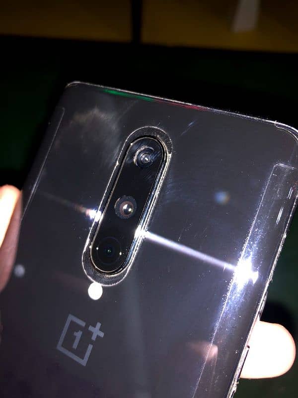 OnePlus 8 9/10 condition without any issue 100% good working 10