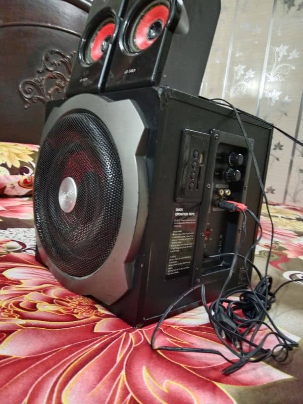 F&d Company Subwoofer For Sale All options Okay No Fult 2