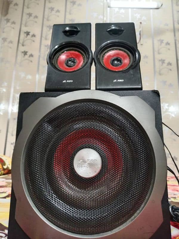 F&d Company Subwoofer For Sale All options Okay No Fult 3