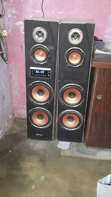 AUDIONIC HOME THEATER 0