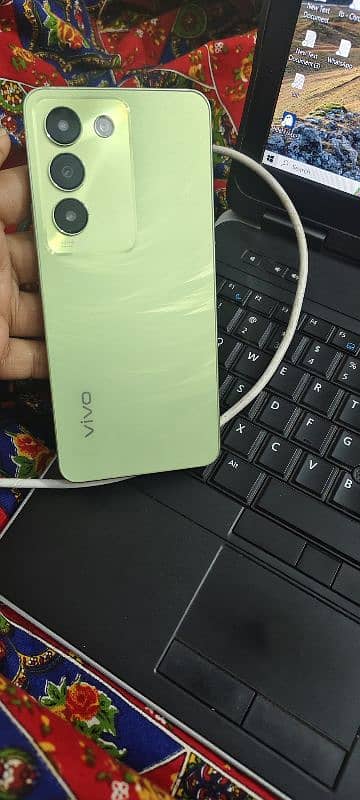 vivo y100 1