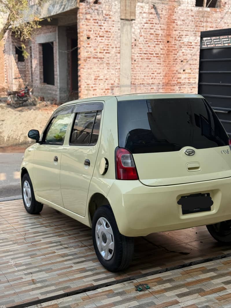 Daihatsu Esse 2010 7