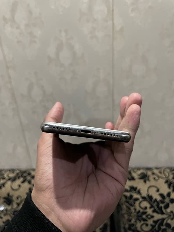 iphone x 256gb pta approved 4