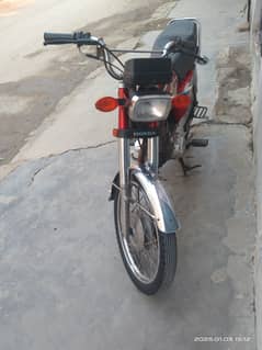 Honda 125 Karachi registration 2nd owner