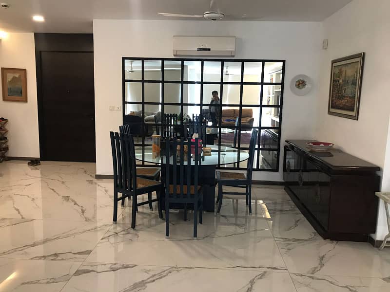 3-Bedroom 2300 Sqft Unfurnished Luxury Apartment 19