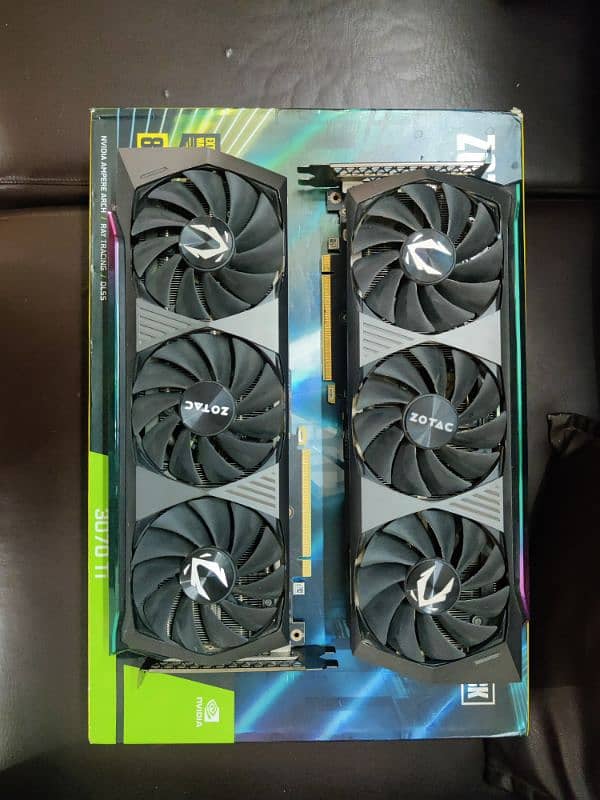 RTX Zotac Amp Holoblack 3070 ti 4