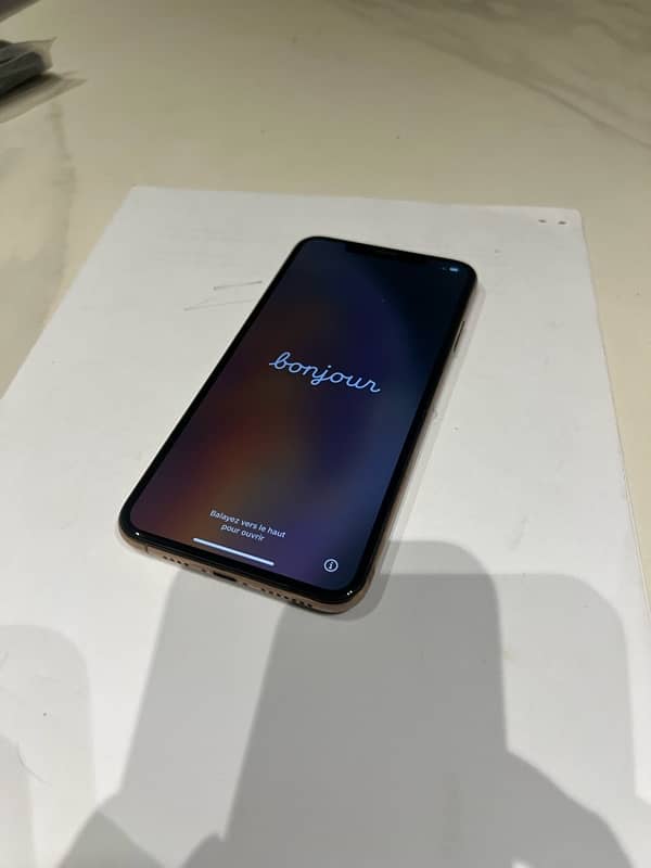 Apple iPhone XS Max excellent condition 2