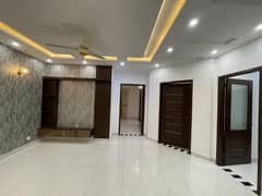 1 Kanal Upper Portion Available Brand New For Rent