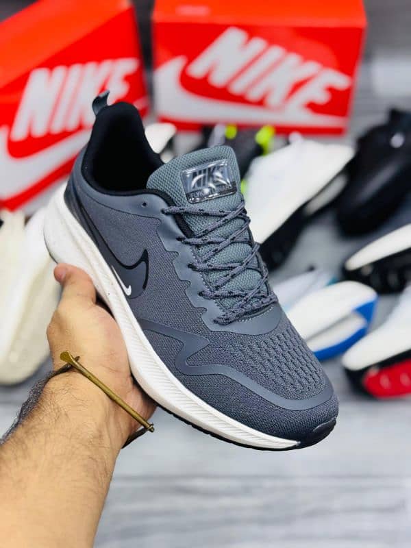 NIKE AIR ZOOM PEGASUS 42 13