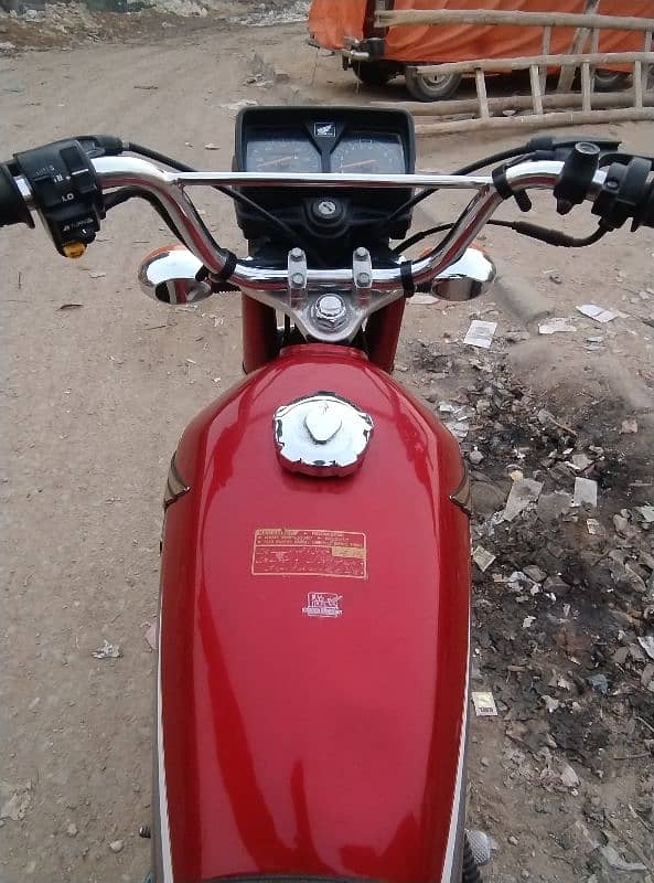 Honda CG 125 6