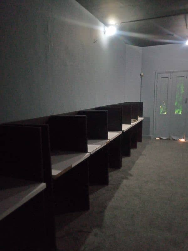 furnished room available for call center software houses etc 6