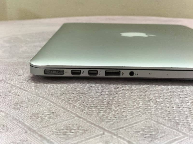 macbook pro mid 2014 ratina 8gb 128gb 5