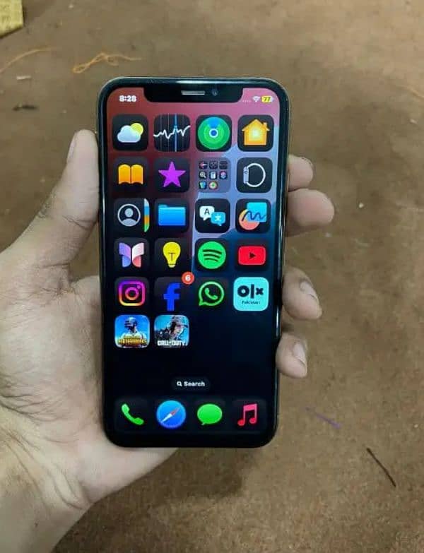 iPhone xs 1