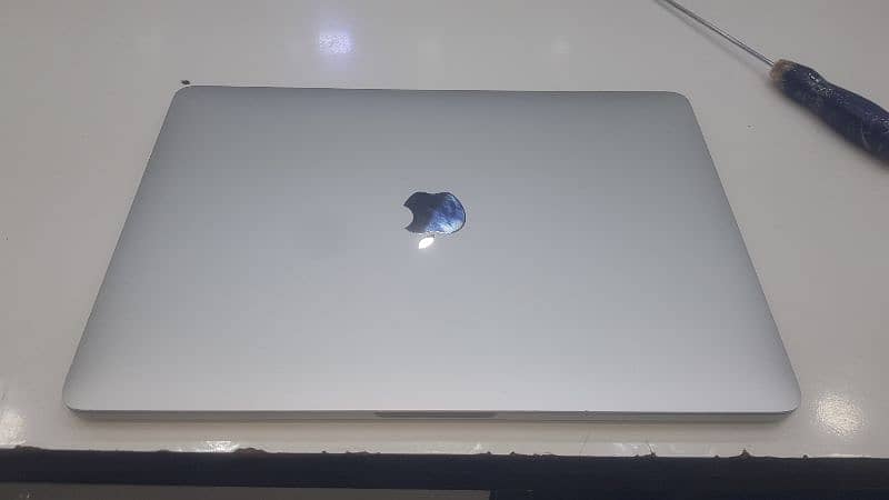 Macbook A2251 2020 1