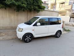 Nissan Otti 06/12 white color normal condition, perfect engine