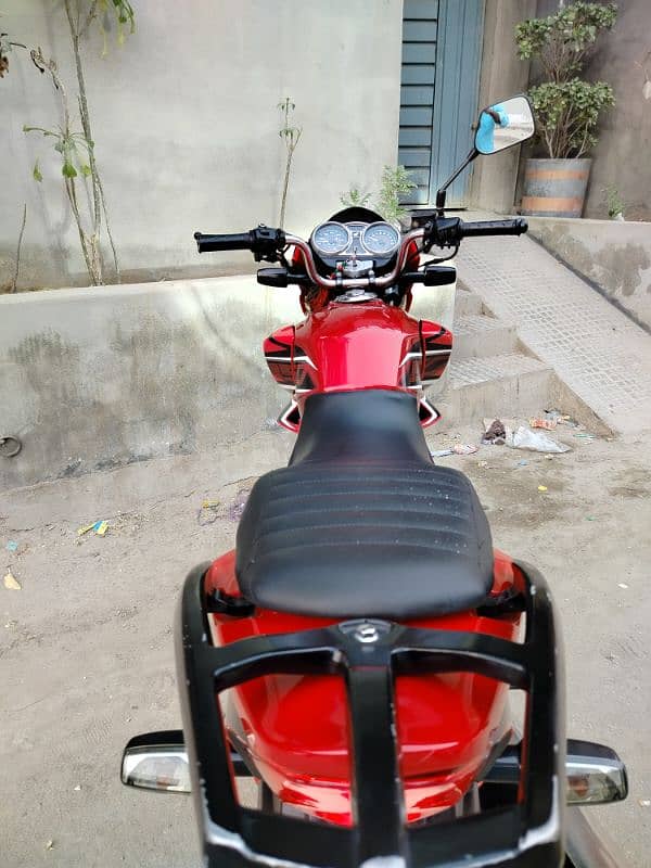 HONDA CB 150 F Model 2020 batter Yamaha GS 150 10