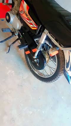 Honda 125 03326765964