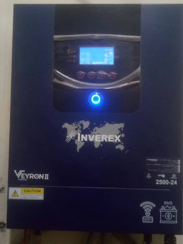 inverex veryon II 2.5 kw wifi only 2 months used 5 years warranty 0