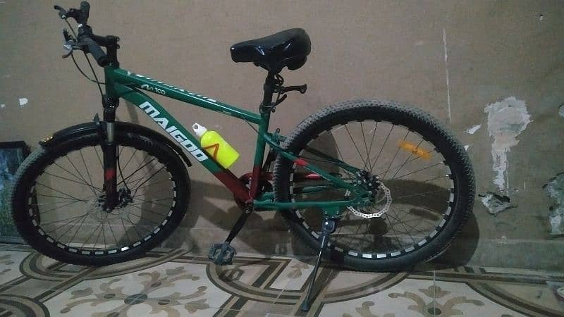 maigoo cycle MTB pro mountain 10/10 condition just 2 week used 5