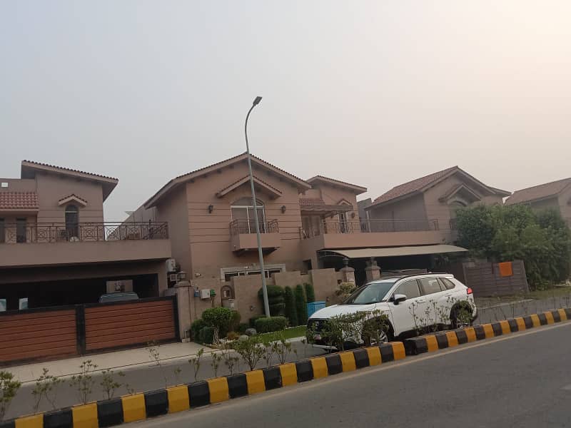 This is 5 bedroom brigadier house for sale in Sector F Askari 10. 1