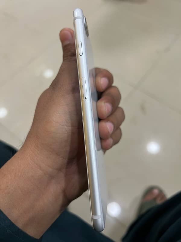 i phone 8 plus 256 gb pta approved 7