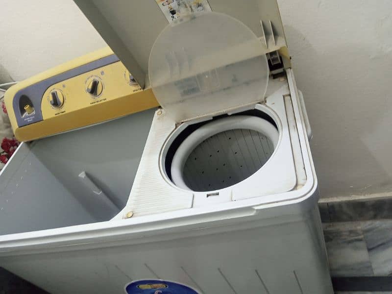 washing + Dryer Machine 10