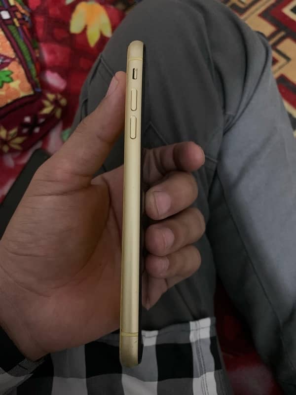 iPhone XR PTA 2