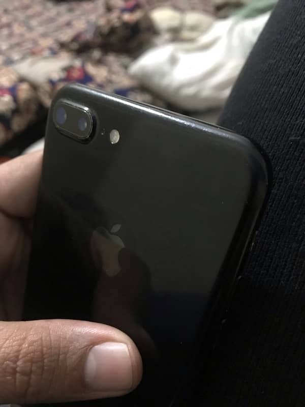 7  plus 128GB jettblack for parts,sale&exchange 5