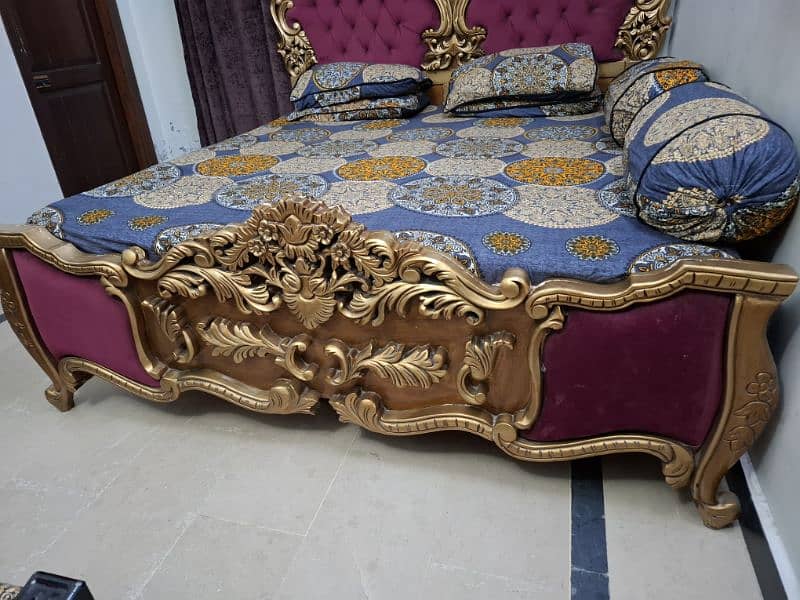 Chinioti King size Bed set for sales urgently 3