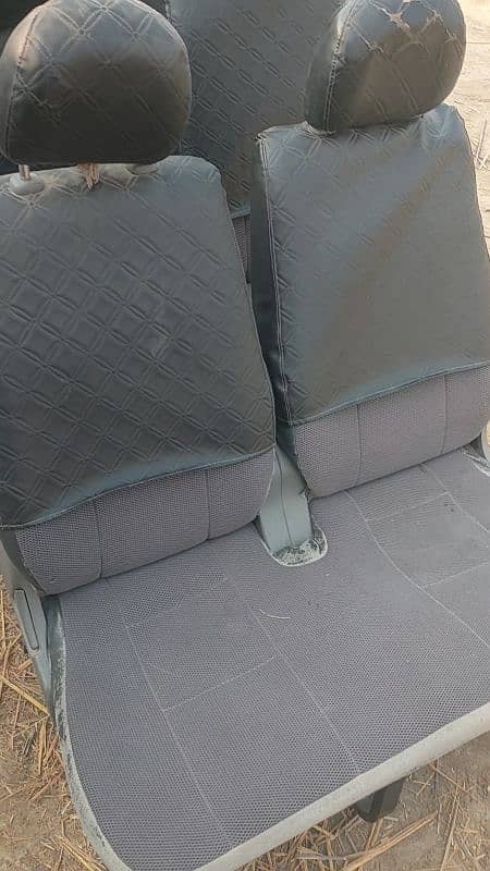 Van seats 1