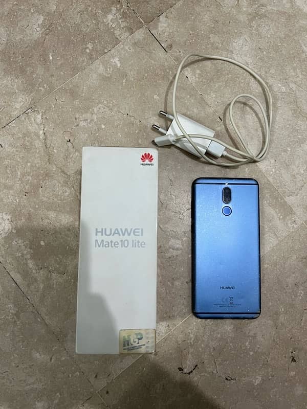 Huawei Mate 10 Lite with Box and Charger 1