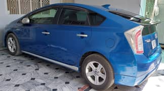 Toyota Prius S Touring Selection 1.8 2014