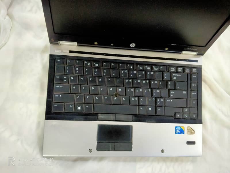 HP EliteBook 844OP i5 2.67 GHz 3