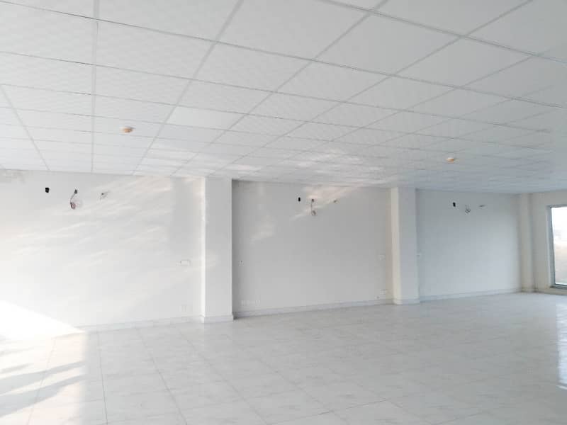 8 Marla Brand New Semi Commercial Second Floor Hall Available For Rent In Johar Town Phase 2 Near Emporium Mall 10