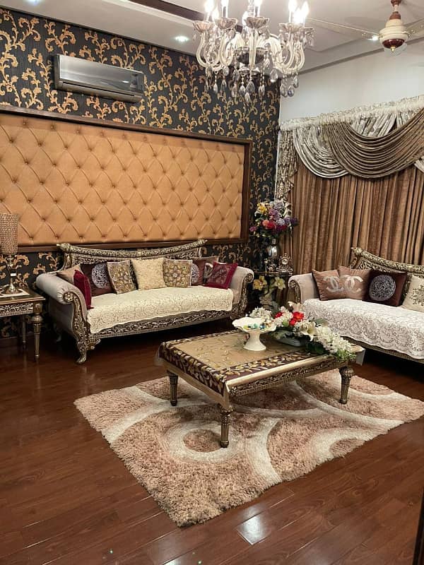 1Kanal New Styilsh Beautiful House For Sale DHA Phase 4 19