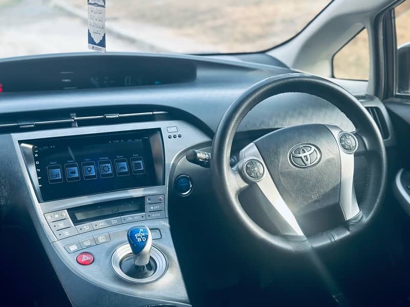 Toyota Prius 2014-2017 Total Geniune 8