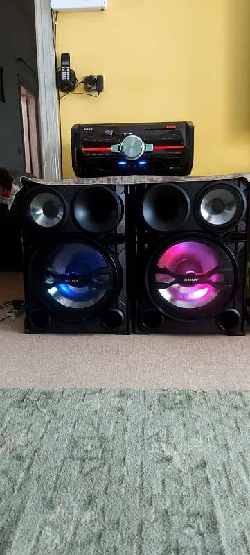 SONY Shake LBT-SH2000 Hi-Fi System 2