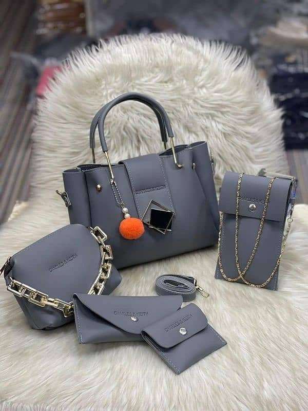 `Ladies bags 5 pieces 2