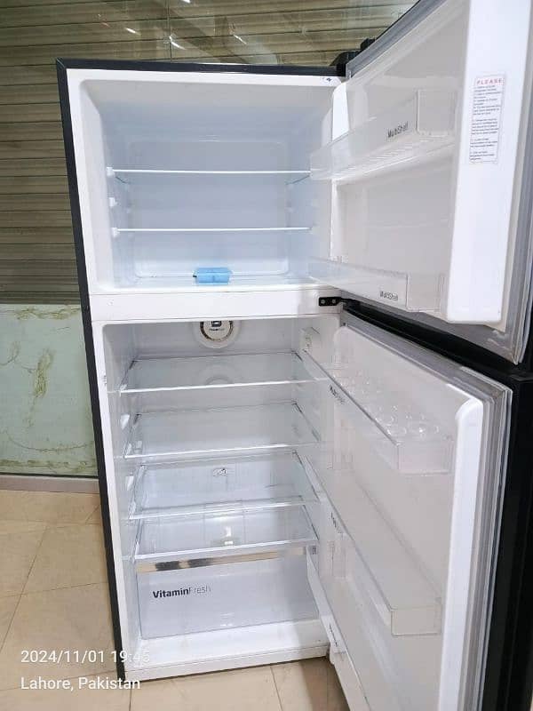 dawlance fridge total original new condition 3