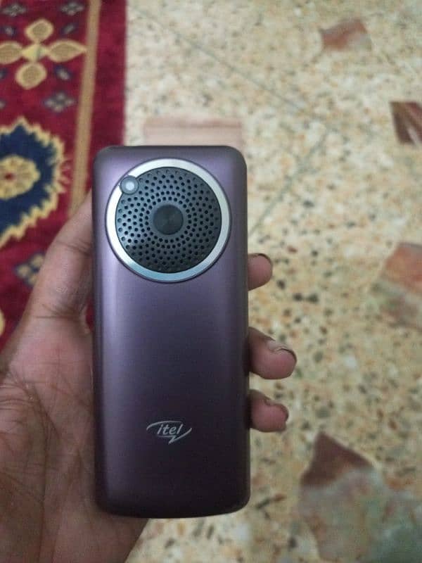 itel Muzik 430 1